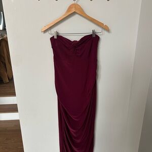 Elegant Burgundy Strapless Wedding Dress -Maternity Brand New in Packaging!